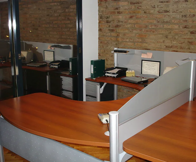 Oficinas despachante Mendoza Puerto Madero
